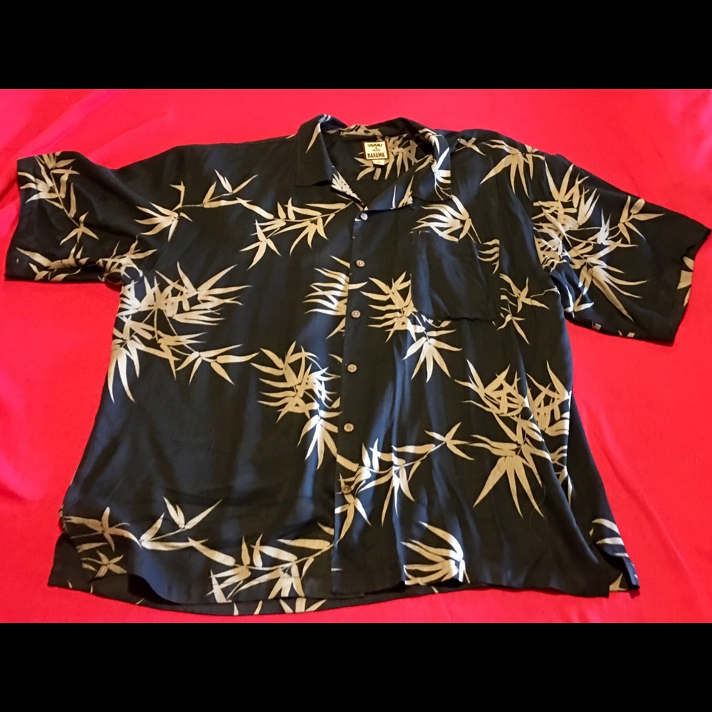 Men’s XXL Tommy Bahama Shirt